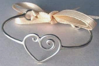 Sterling silver single heart baby bracelet wtih ribbon